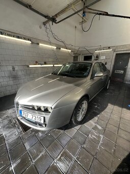 Alfa Romeo 159 jtd 16v 110 kw - 2
