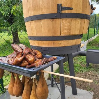Sudová udírna 225 l - topení pomocí dymoboxu - 2