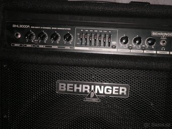 Behringer ultrabass - 2