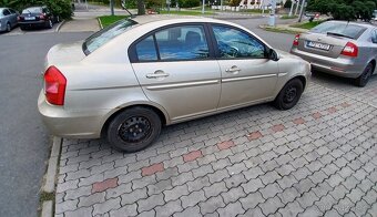 Hyundai accent 1.5CRDI , 90tis km - 2