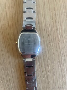Hodinky TIMEX - 2
