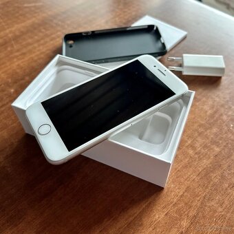iPhone 7, 32GB - 2