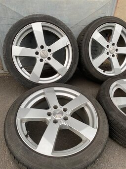 Dezent 5x112 R18 215/45/18 - 2