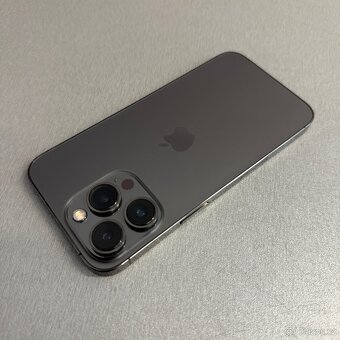 iPhone 13 Pro 128GB graphite, pěkný stav, 12 měsíců záruka - 2