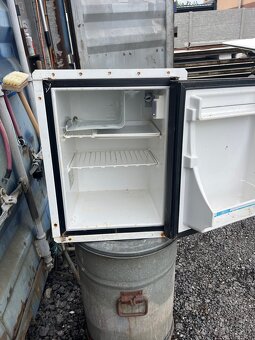 Kompresorova lednice 12v - 2