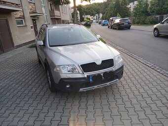 Škoda Octavia Scout 2.0tdi 4x4 - 2