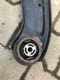 Příčné rameno, VW Passat B6, pravá strana, použité, nový si - 2
