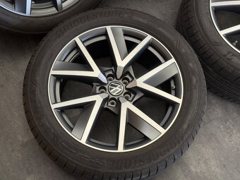 Originální kola VW Braga Touareg III LETNÍ č.F127 - 2