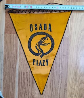 Osadní vlajka: T.O. Plazy. Tramping. - 2