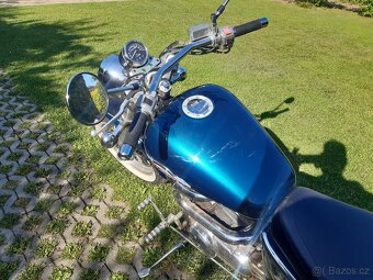 Suzuki VZ 800 - 2