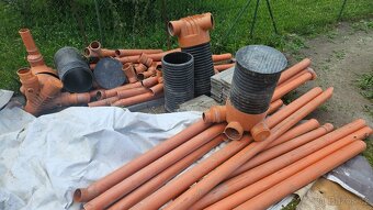 Prodam 3x Dno šachtové Pipelife KGSGR400 DW 3× DN 160 - 2