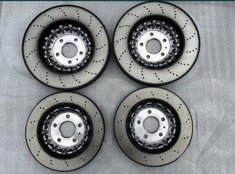 Sada přední a zadní kotouče RS4 RS5 8W nové - 2
