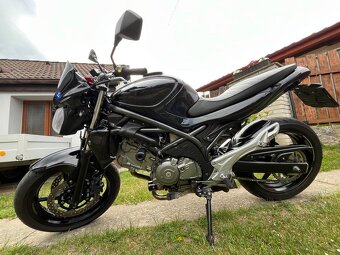 Suzuki SFV 650 Gladius - 2