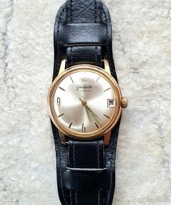 Pánské zlacené Glashutte s datem - 2