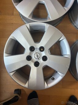 Alu kola Opel 5x110 R16 - 2