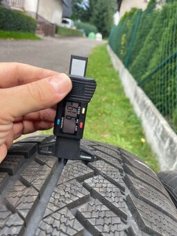 Zimní pneu Continental 235/55 R18 100H M+S 75-90% - 2