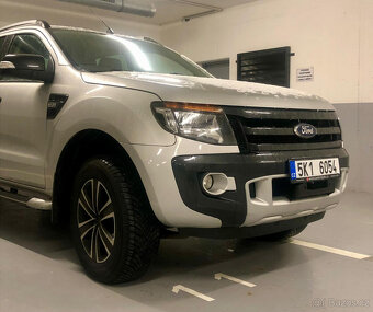 Prodám FORD RANGER Wildtrak 3.2l Automat s vadným motorem. - 2