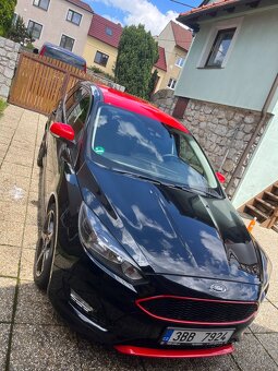 Ford Focus Red and Black Edition 1.5 EcoBoost 2015 - 2