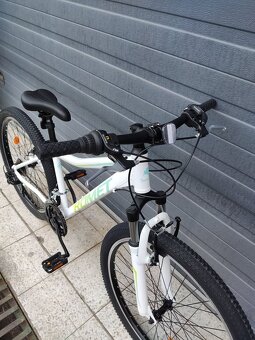 Nové dětské kolo Romet Jolene R6.0 26", 15" alu rám - 2