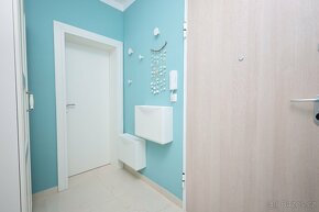 ☀Brodarica(HR)-novostavba bytu 63,07 m2 s dvorom☀ - 2