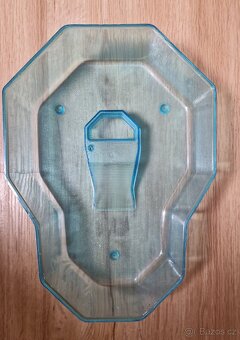 Plastová nádrž na vodní želvy - 2