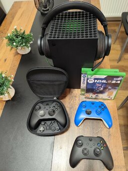 PRODEJ – Xbox Series X + Elite ovladač + headset
 - 2