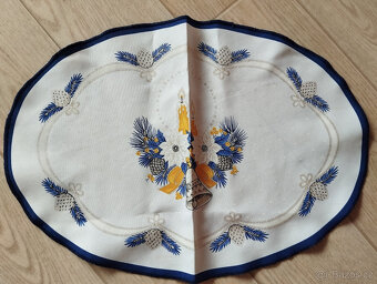 Vánoční ubrusy a dečky modro/žluté - 2