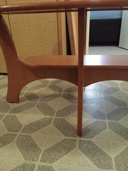 Konferenční stolek - 2