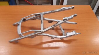 Husqvarna TE 410E podsedlovka - 2