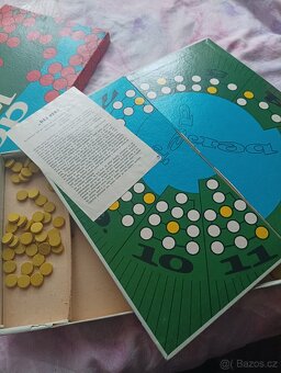 Retro hračky hra ber dej - 2