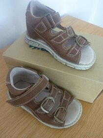 Sandálky Pegres vel.23 - 2