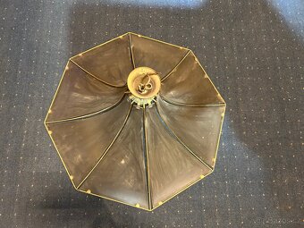 Skleněný lustr - 2