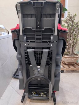 Dětská autosedačka 9-36 - 2