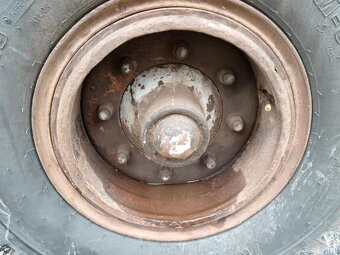 10,50-16 kola vlek  7t - 2