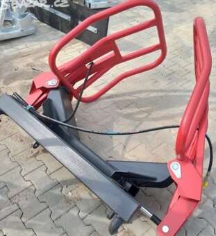 kleště na baliky - 2