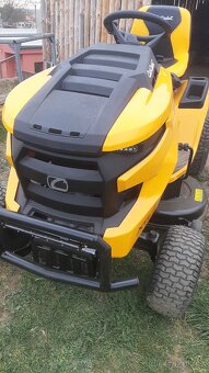 Zahradni traktor cub cadet xt 1 - 2