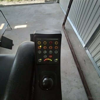Elektrický invalidní vozík - 2