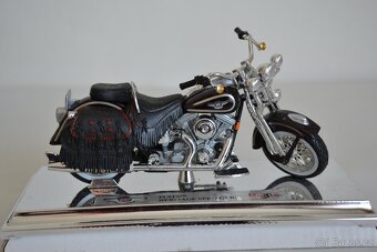 Model motorky - 2
