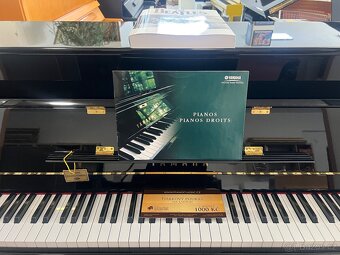 Akustické piano Yamaha made in England se zárukou. REZERVACE - 2