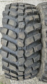 pneumatiky na nakladač 12,5R18 340/80 R18 - 2