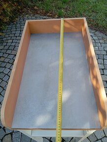 Přebalovací pult - 2