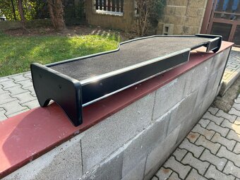 POLIČKA DO KABINY - 2