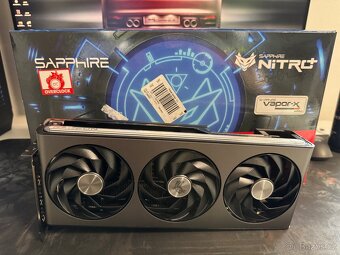 SAPPHIRE NITRO+ RX 7900 XT Vapor-X 20G - 2
