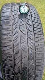 2ks zimní pneu Continental 235/55 R17 - 2