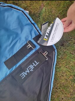 Výběhová deka Equitheme Tyrex 150g - 2