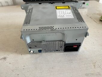 Rádio/ Navigace VW Passat B6 - 2
