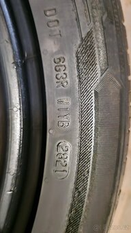 Barum Bravuris 5 215/55 R17
- 2