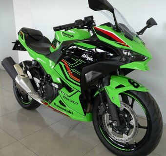 Kawasaki Ninja 500 kategorie A2 - 2