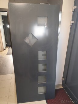 Dveřní výplň - Hliníkové dveře - 2