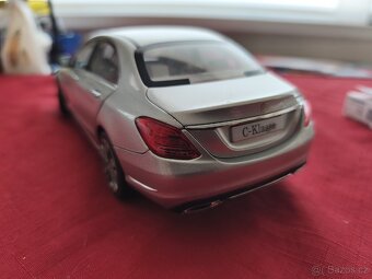 Mercedes Benz C Klasse,1:18,Norev, pouze vystaveno. - 2